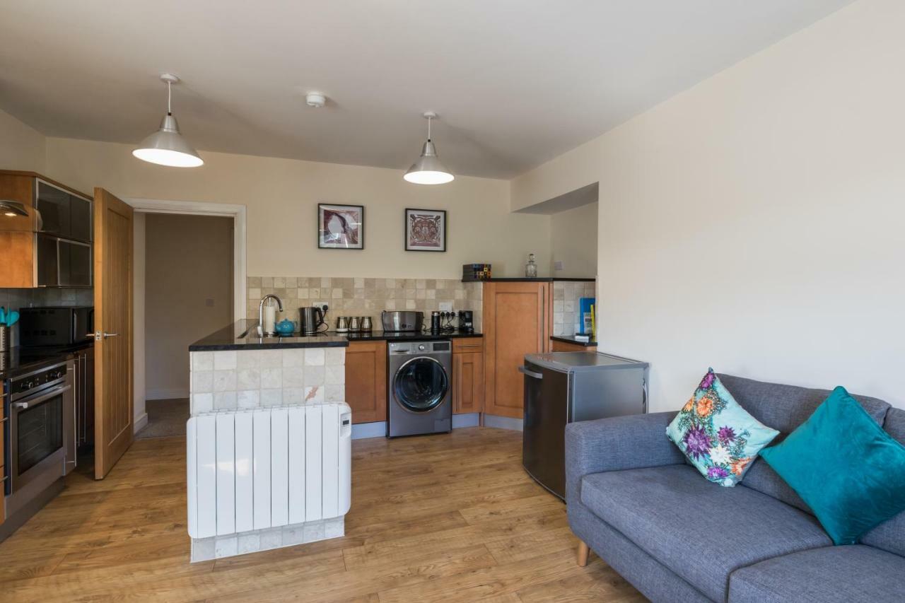 Kingsway Apartment Бишъп Оукланд Екстериор снимка